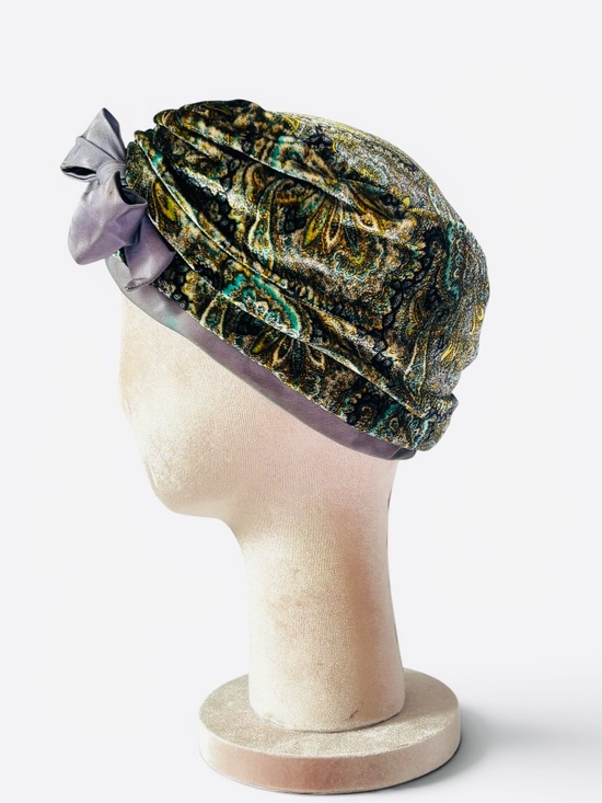 Leslie James 60\'s Vintage Baroque-Inspired Paisley Velvet Torque Turban Hat